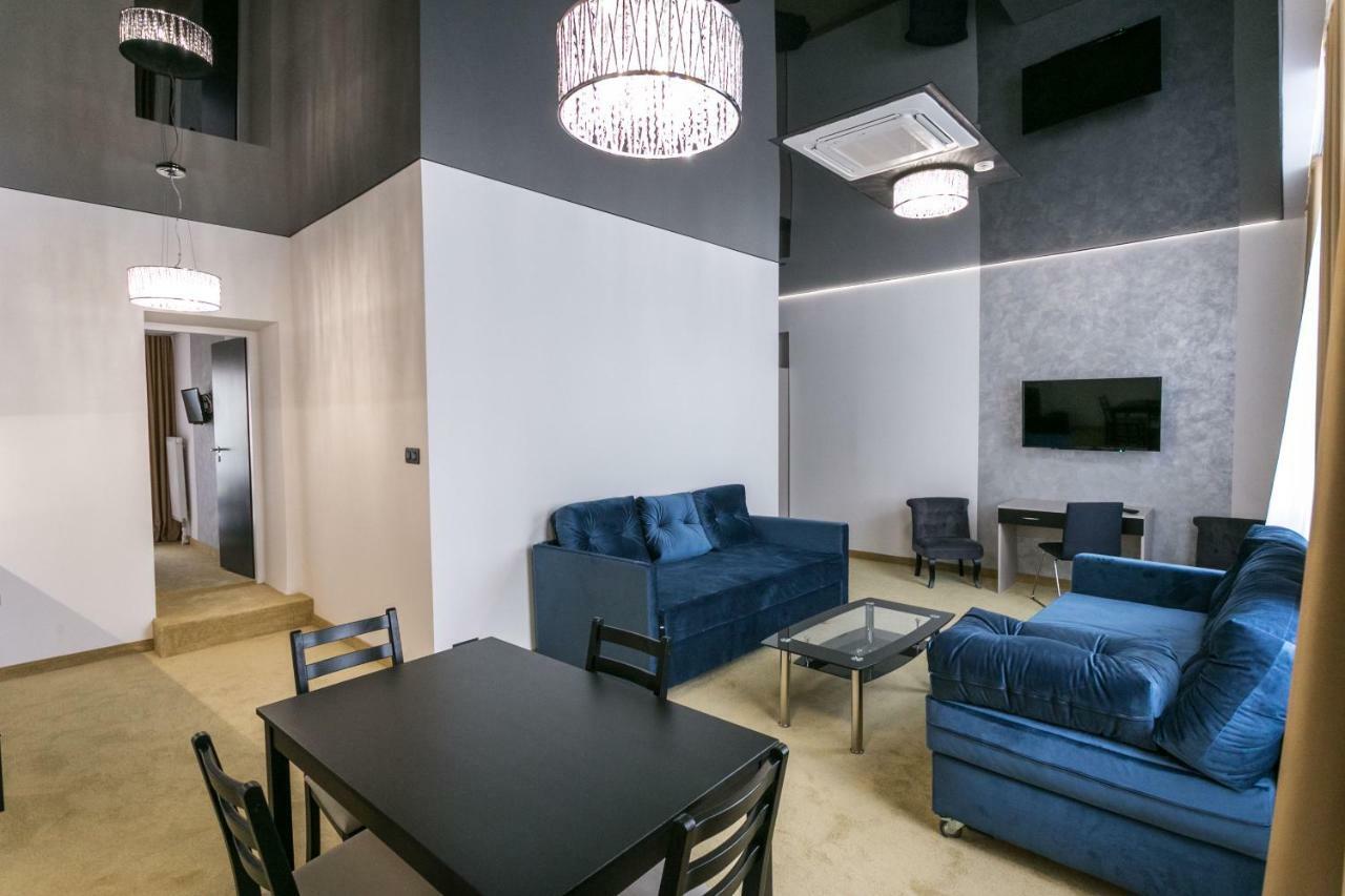 Apart Hotel Golden Apartments Košice Buitenkant foto